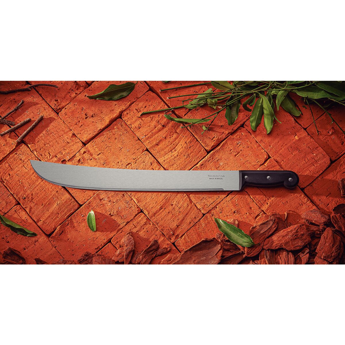 MACHETE TRAMONTINA CON LÁMINA EN ACERO AL CARBONO Y MANGO DE POLIPROPILENO NEGRO 16" - Imagen 2
